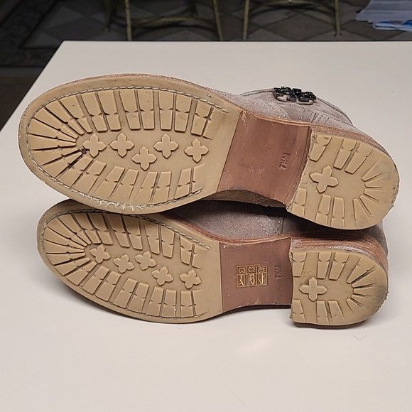 Tory Burch Eloise booties size 7 1/2 - Picture 9 of 9